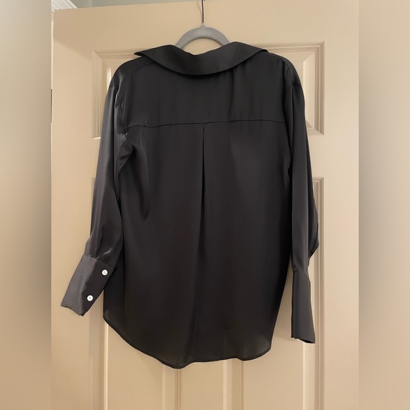 Zara Button-Down - Picture 4 of 5